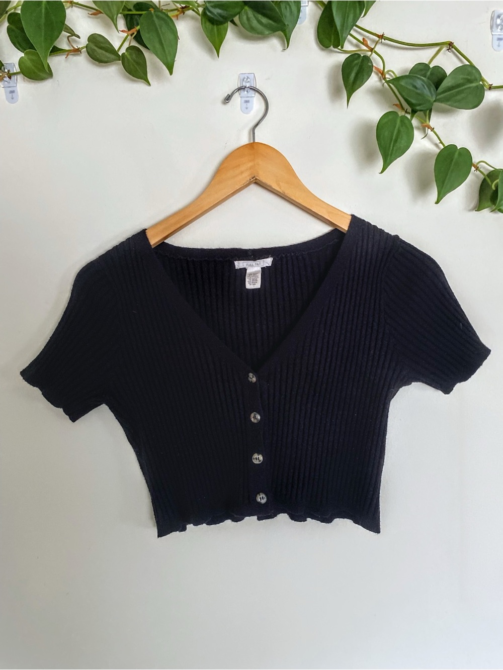 Black Ribbed V-Neck Button Up Crop Top